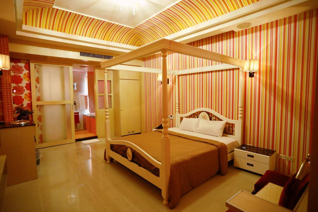 Hua Jia Motel Tajnan Kültér fotó