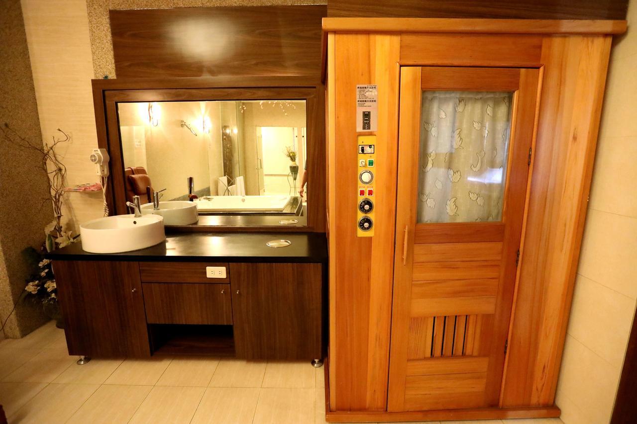 Hua Jia Motel Tajnan Kültér fotó